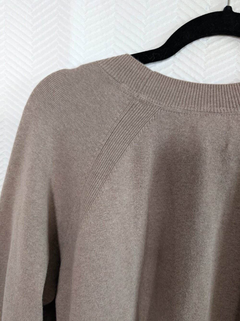 Roots Crewneck Sweater Cotton Cashmere Blend Pullover Neutral Beige Medium - Picture 9 of 13